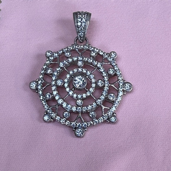 Judith Ripka pendant - Picture 1 of 6